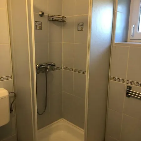 Levendula Βίλα *